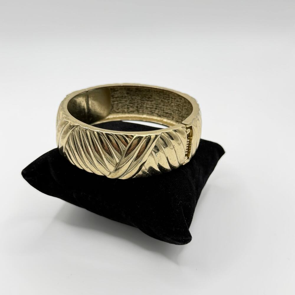 Goldtone Textured Cuff Bracelet – Sparkly Accent Panels (Size M)